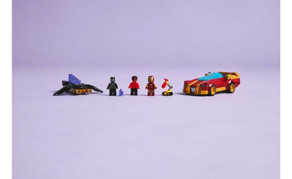 76310 | LEGO® Marvel Iron Man Car & Black Panther vs. Red Hulk on Sale